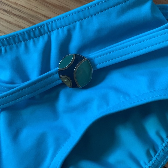 Janine Robin bikini - Picture 3 of 7